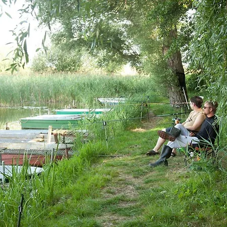 Apartmán Ferienwohnungen-am-schloss-wohnung-1-das-pferd